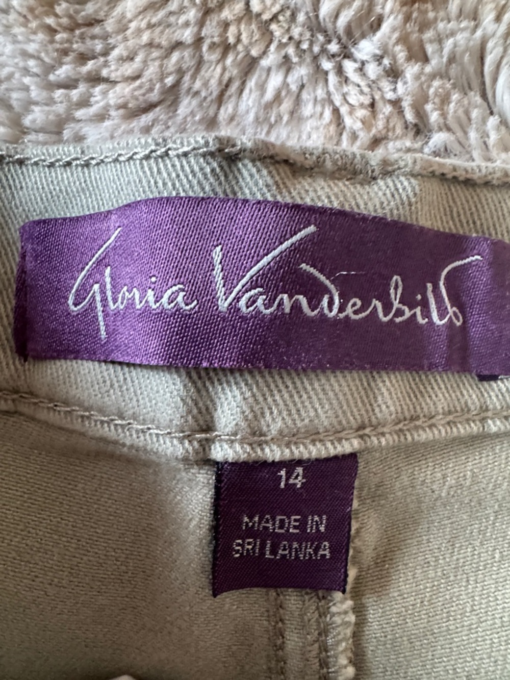 Gloria Vanderbilt Amanda Jeans 14 Short NWT Olive Tapered Classic Rise Stretch - Picture 5 of 13